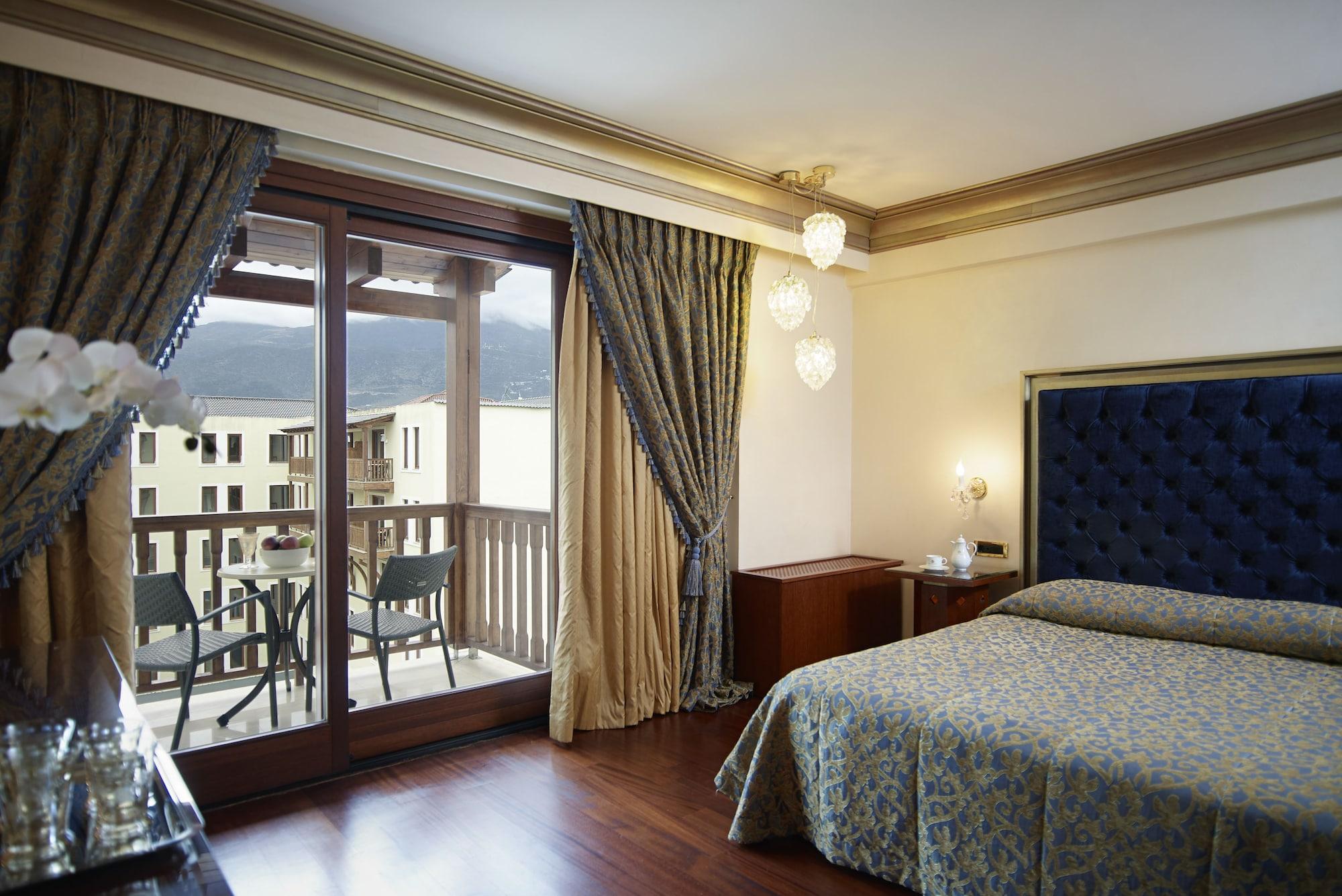 Grand Serai Congress And Spa Joánina Kültér fotó A room at the hotel