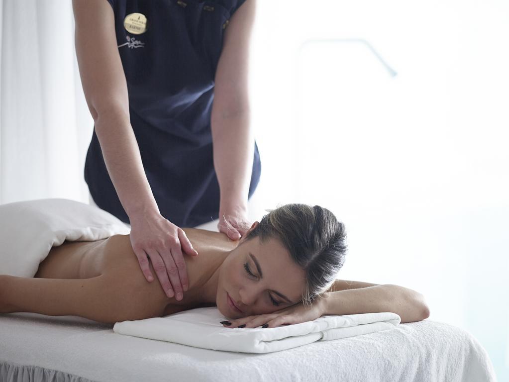 Grand Serai Congress And Spa Joánina Kültér fotó Massage